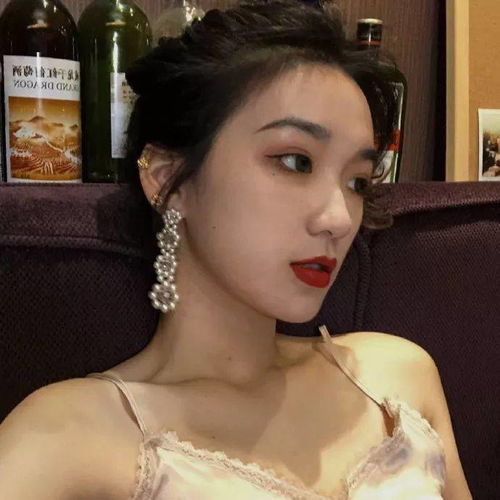 過(guò)度的熱情就像熱水養(yǎng)花下一句