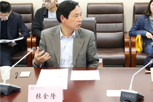 創(chuàng)新創(chuàng)業(yè)是公共必修嗎