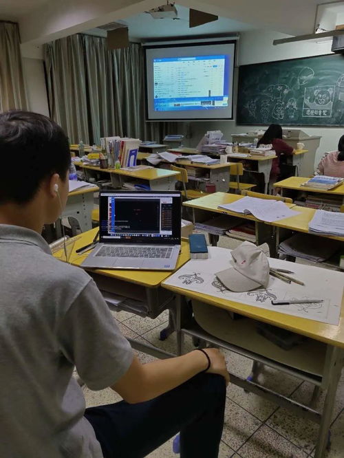 從創(chuàng)新的視角來看創(chuàng)業(yè),我們應該從創(chuàng)新的視角來看創(chuàng)業(yè),從創(chuàng)新的創(chuàng)造視角看創(chuàng)業(yè)是為了開發(fā)