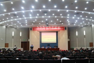 大學(xué)生創(chuàng)新創(chuàng)業(yè)大賽表彰大會