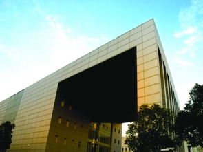 光谷創(chuàng)新天地創(chuàng)業(yè)中心,創(chuàng)新創(chuàng)業(yè)中心介紹,學(xué)生創(chuàng)新創(chuàng)業(yè)中心