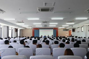 寫作文,圍繞,創(chuàng)新,創(chuàng)業(yè)