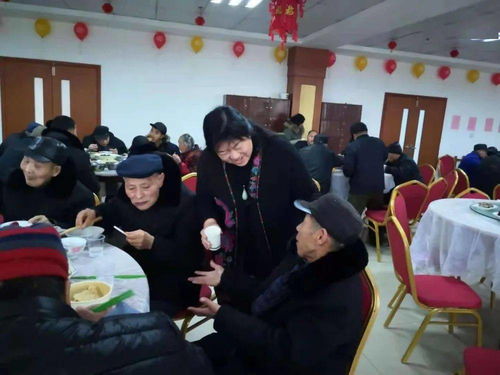 愛崗敬業(yè)服務(wù)創(chuàng)業(yè)創(chuàng)新