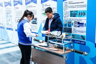 熱愛,創(chuàng)新,創(chuàng)業(yè)