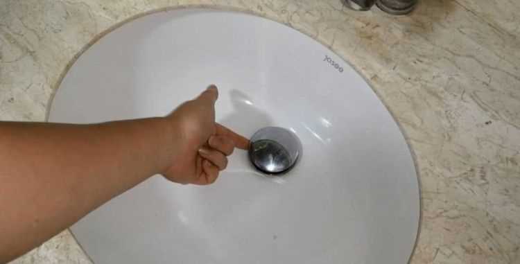 洗臉池怎么清洗更干凈小妙招視頻