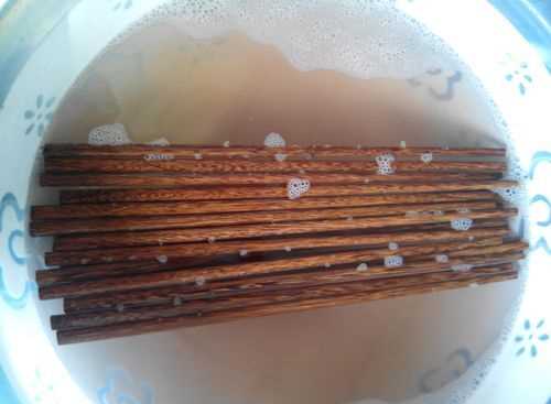 新筷子第一次用要開水煮嗎