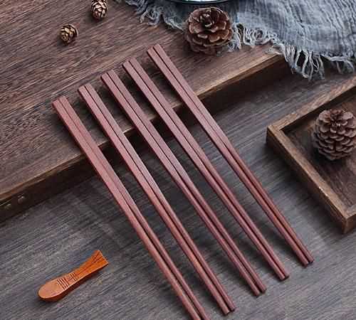 新筷子第一次用要開水煮嗎