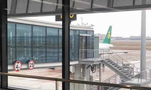 飛機(jī)行李托運(yùn)對液體有限制嗎