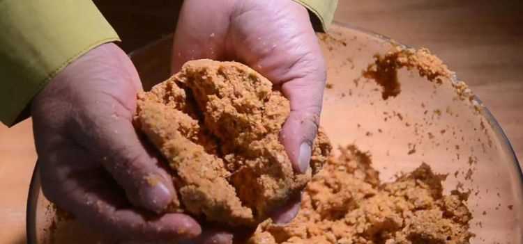 釣魚(yú)拉餌的方法視教程