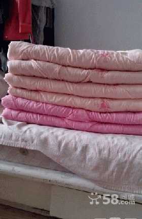 海綿床墊加棉被這樣墊著睡對(duì)身體有害嗎