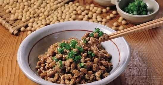 納豆什么時候吃效果最好,納豆一天吃多少合適?怎么吃好?圖4