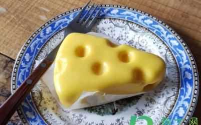 不小心吃了過期的芝士怎么辦