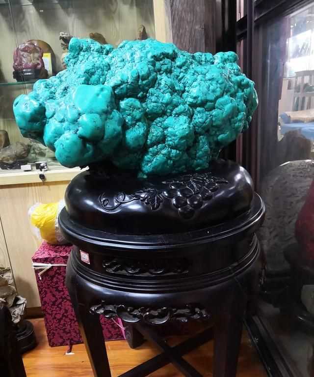 唐卡和佛牌有什么區(qū)別，寺院的壁畫算不算唐卡？什么是唐卡？圖5