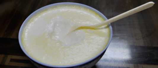 吃老酸奶有什么好處,老酸奶喝了有什么好處和壞處圖4