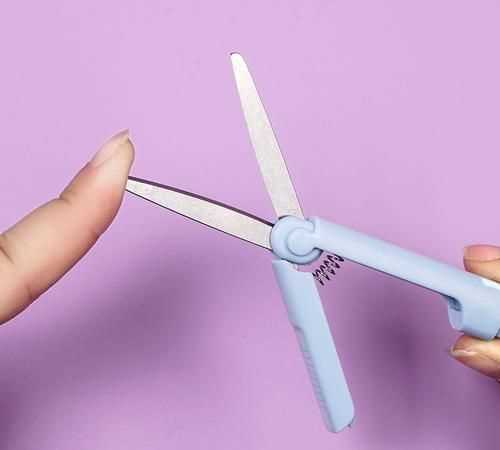 剪刀和小刀可以帶上飛機嗎