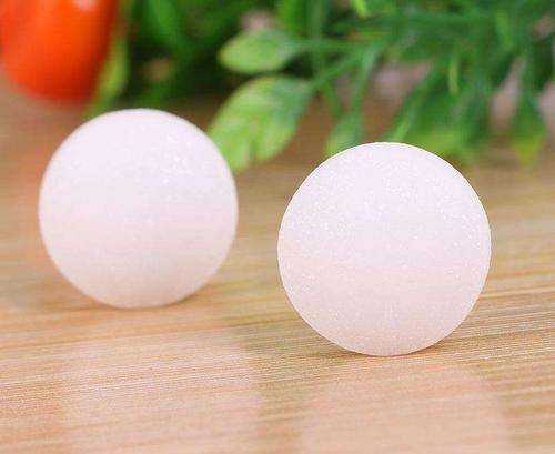 樟腦球能驅(qū)趕蟑螂么,樟腦球能驅(qū)趕蟑螂嗎圖2