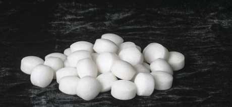 樟腦球能驅(qū)趕蟑螂么,樟腦球能驅(qū)趕蟑螂嗎圖4