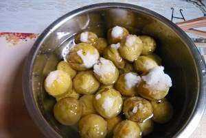 酸梅怎么腌制好吃,咸酸梅的腌制方法圖8