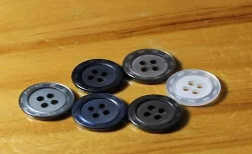 鈕扣和紐扣區(qū)別,鈕扣和紐扣區(qū)別的拼音圖2