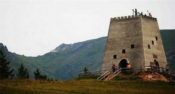 長(zhǎng)城上的烽火臺(tái)的作用,長(zhǎng)城上的烽火臺(tái)的作用是什么圖5