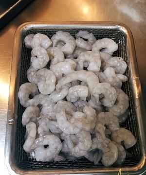 蝦餅用什么粉炸才脆皮,蝦餅怎么做呀圖1