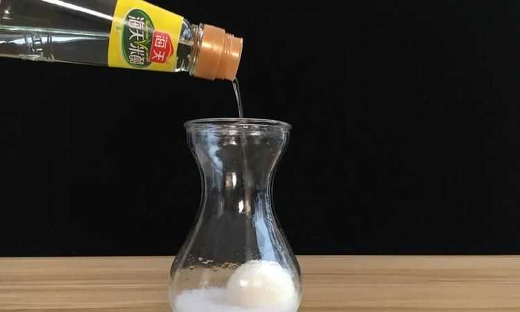 白醋和小蘇打混合會產生什么氣體呢