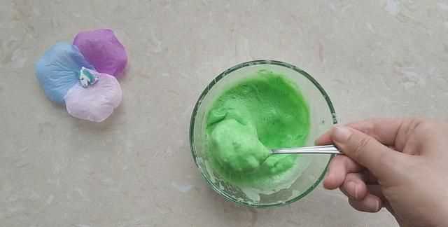怎么用彩泥做起泡膠，不用成型水和橡皮泥 做起泡膠？圖4