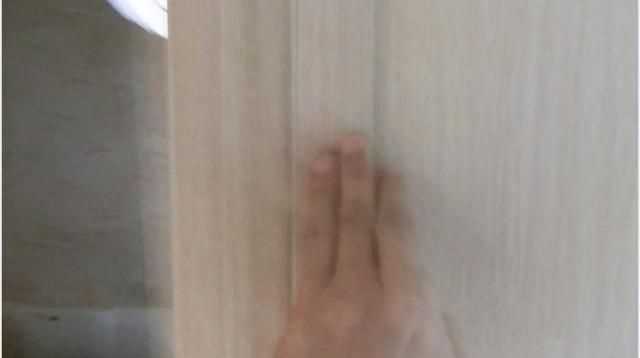 門框條掉了用什么膠粘，櫥柜的門框掉了，是用膠粘的，用的什么膠呀這？圖8