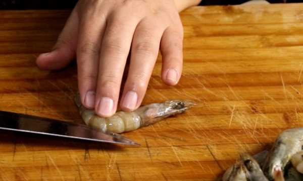 油炸蝦怎么做好吃又簡單,炸大蝦怎么做好吃又簡單圖4