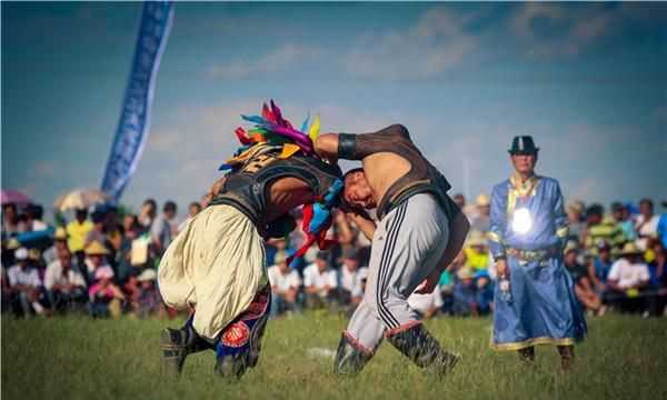 那達(dá)慕大會是哪個民族的節(jié)日