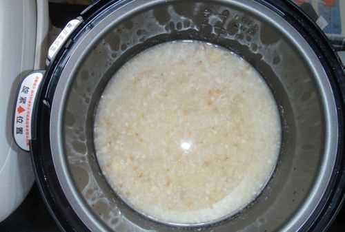 高壓鍋壓米飯上氣幾分鐘關(guān)火