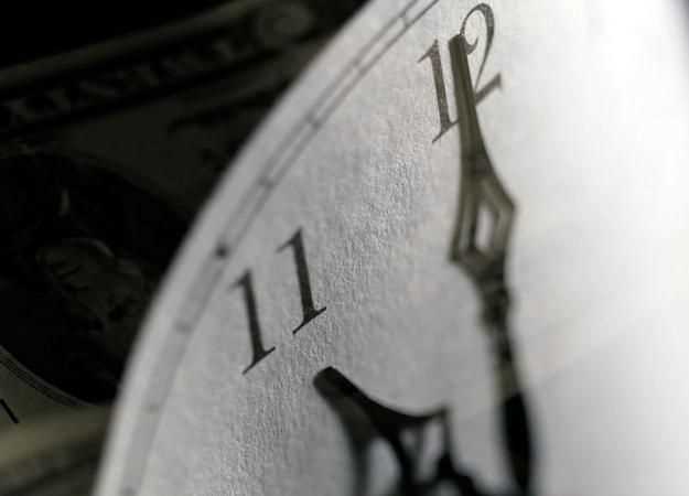 鐘表與時(shí)間相當(dāng)于裁縫與什么 關(guān)于鐘表與時(shí)間想當(dāng)裁縫與什么介紹