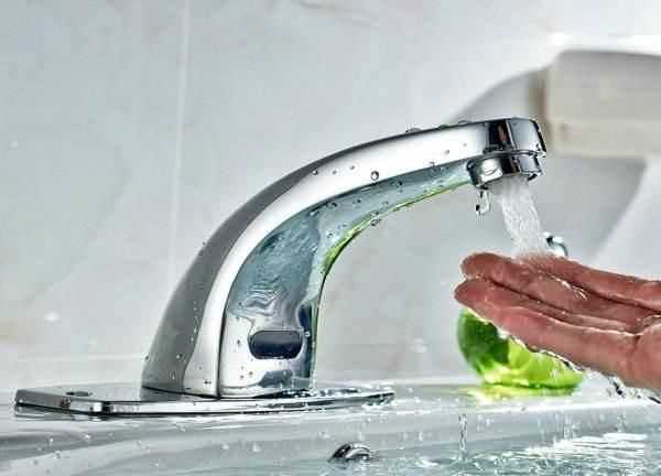 冰凍天水龍頭放不出水怎么辦