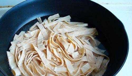 豆油皮怎么做好吃,豆油皮怎么做才好吃又簡單圖7