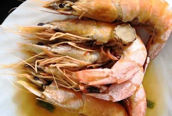 大蝦蒸多長(zhǎng)時(shí)間能好吃,蝦蒸幾分鐘最好吃圖7