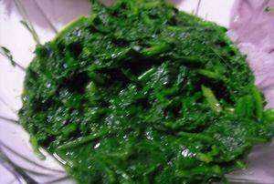 什么菜汁和面顏色最綠,菠菜汁和面怎樣做更綠不變色圖7