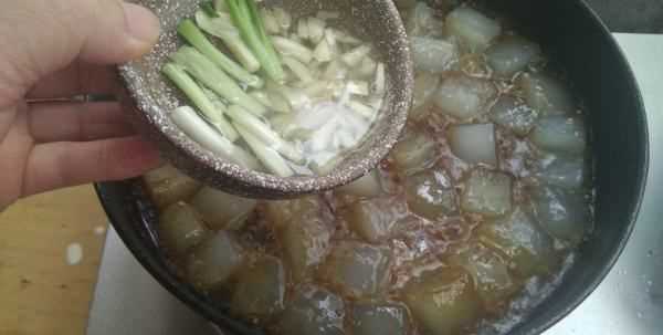 炒涼粉怎么炒好吃,涼粉怎樣炒好吃視頻圖25