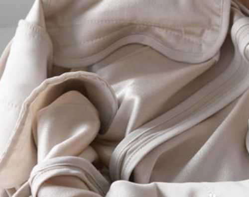 醋酸衣服皺了能拿掛燙機(jī)熨嗎