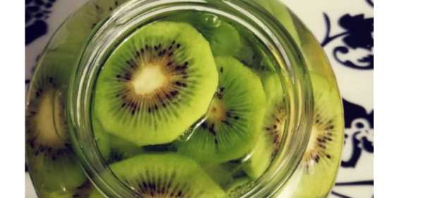 獼猴桃泡酒幾天能喝,米酒泡獼猴桃兩天了可以喝嗎圖4