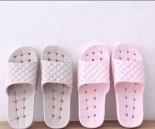 新買(mǎi)的棉拖鞋有汽油味有毒嗎