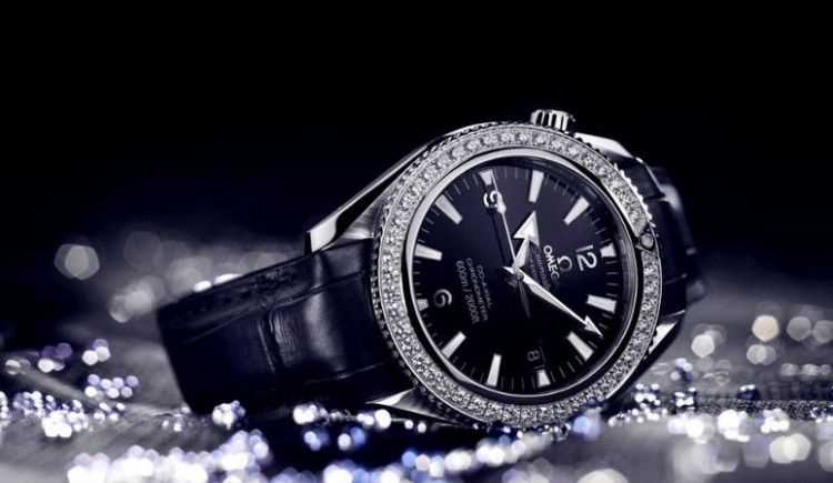 情侶之間送手表的寓意和象征