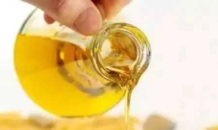 每日攝入油量正常范圍,食用油每天的攝入量不超過多少克鹽不能超過多少克圖2