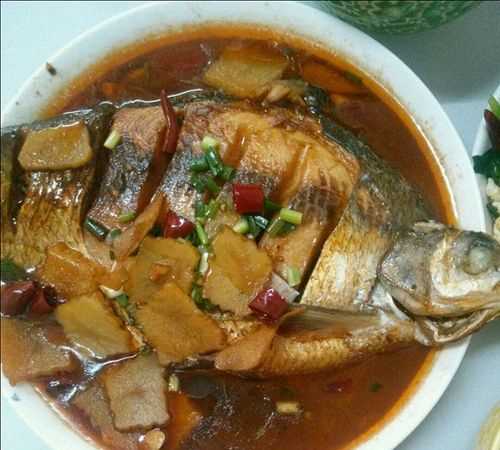 紅燒魚的做法和步驟圖簡(jiǎn)單
