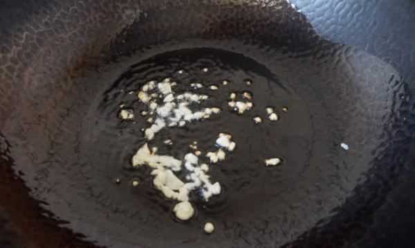 炒絲瓜怎么炒好吃,怎么炒絲瓜好吃又簡單竅門圖2