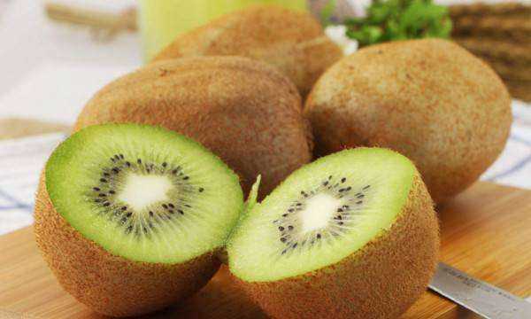 獼猴桃最快催熟方法,獼猴桃怎么催熟圖2