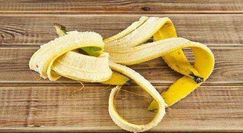 香蕉皮泡水幾天能澆花,香蕉皮泡水的泡多長時(shí)間才能用來澆花圖3