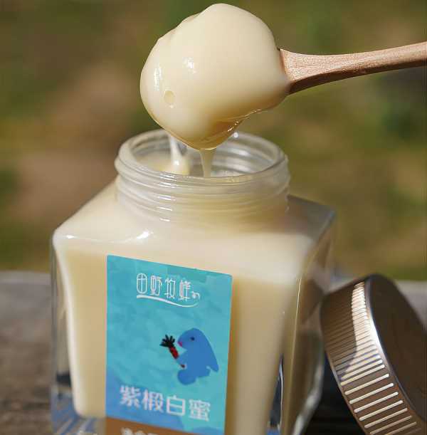 蜂蜜放冰箱不結晶是真的,蜂蜜放在冰箱冷藏室不結晶是真蜂蜜嗎圖4