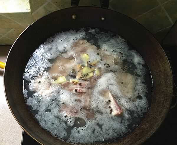 醬骨架的做法,醬骨架的做法 最正宗的做法圖3