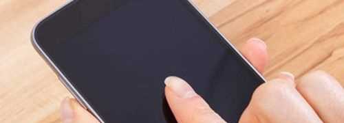 手機(jī)黑屏和鏡子哪個(gè)更真實(shí)