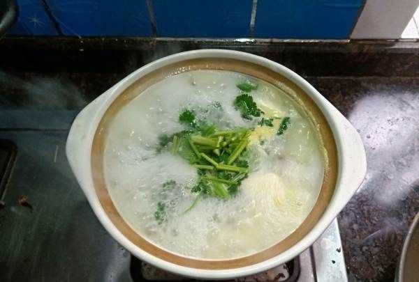 魚頭豆腐湯的做法,魚頭豆腐湯的做法家常做法圖9